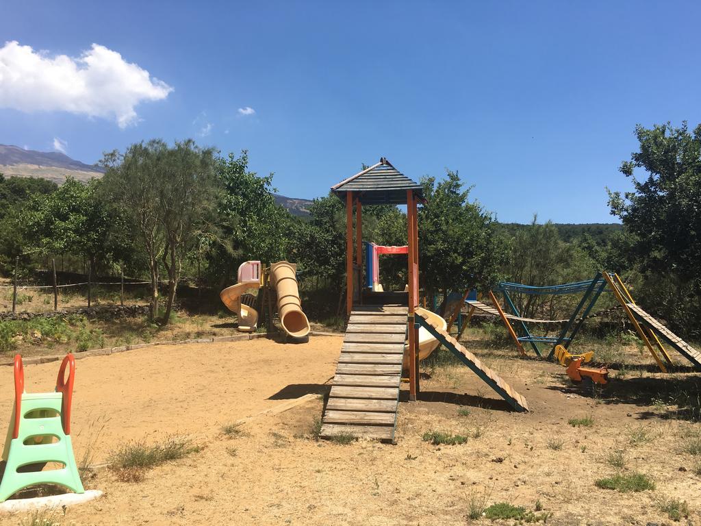 Il Frutteto Di Efesto Villa Biancavilla Buitenkant foto